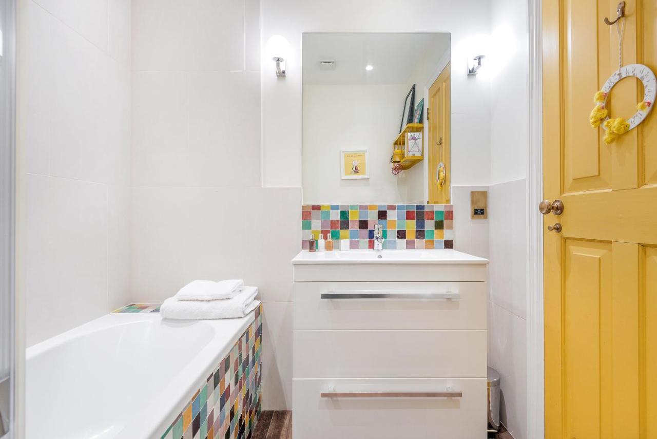 Charming Pimlico Home Close To The River Thames By Underthedoormat 伦敦 外观 照片